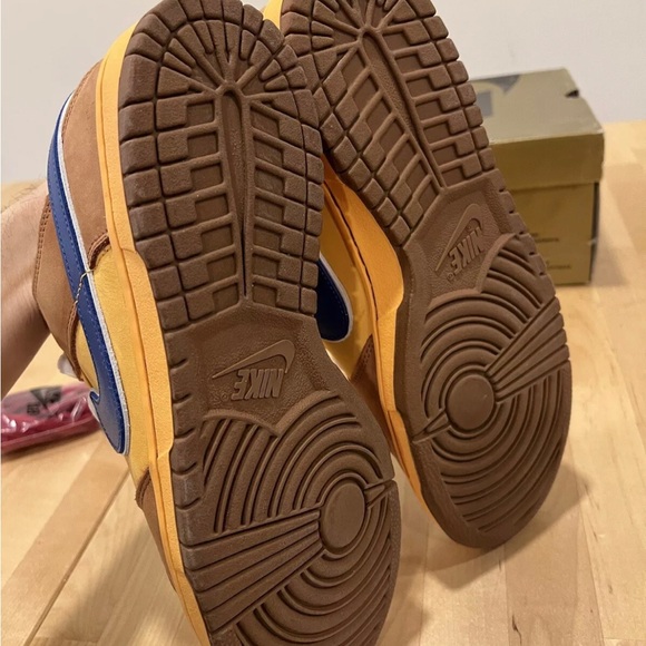 Nike Dunk Sb low new castle brown ale yellow size 10.5 - Picture 5 of 9